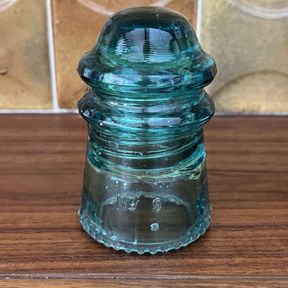 Vintage Hemingray No 9 Glass Insulator Aqua Blue - Picture 4 of 7